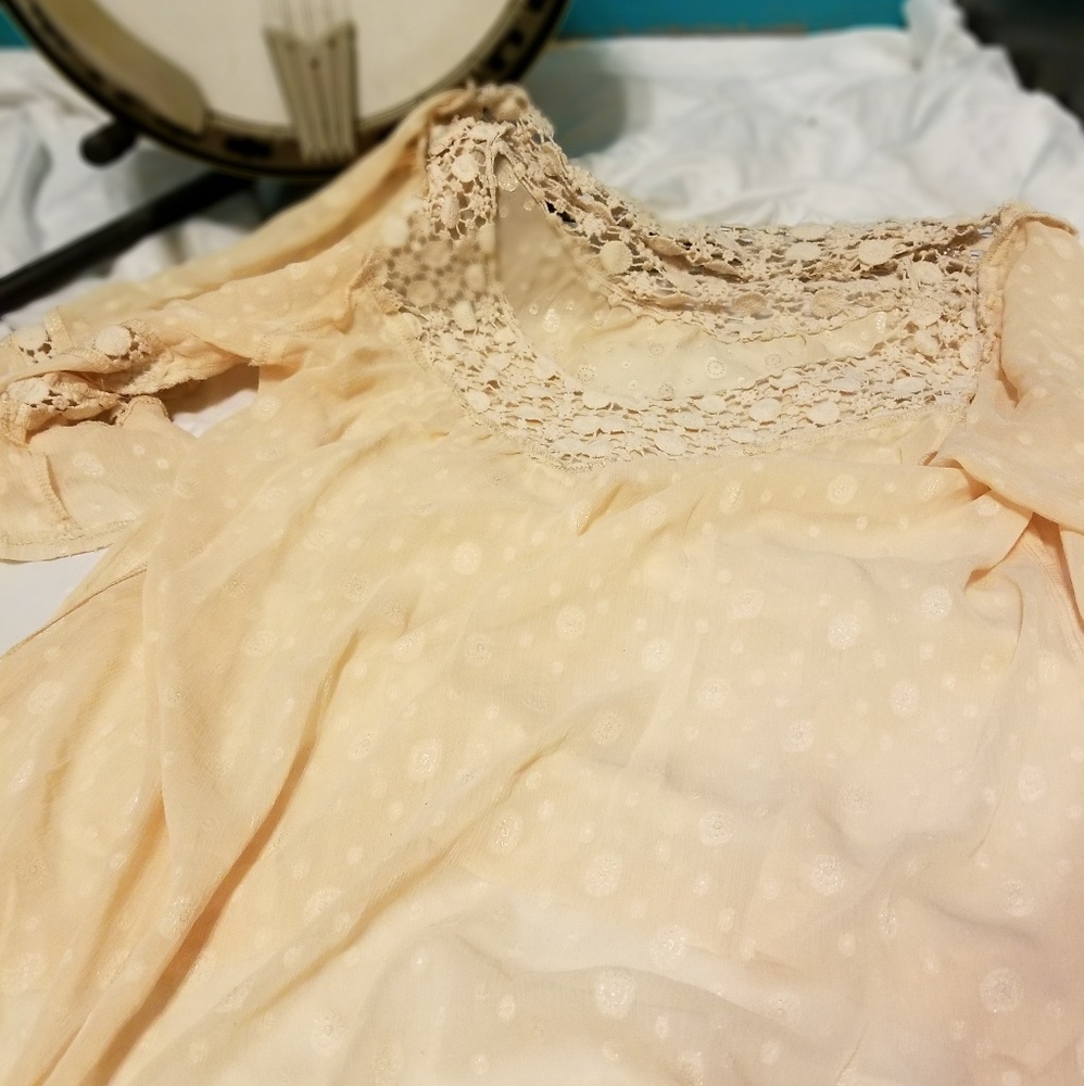Flowy cream colored lace top